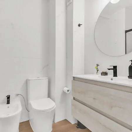 Bright 3br 300m To Ac 公寓 马拉加